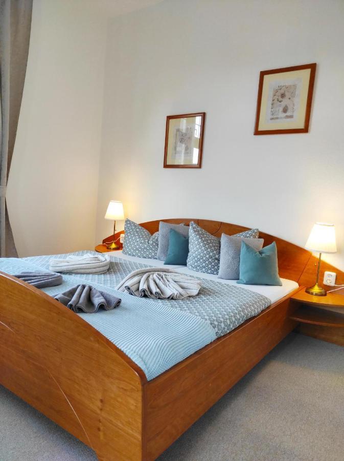 Pension Haus Zedtwitz Бад Елстер Екстериор снимка
